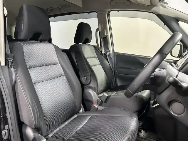 日産 セレナ ハイウェイスター V 大阪府 2020(令2)年 5.3万km ダイヤモンドブラック １０ｉｎｃナビ　後席モニター　プロパイロット　衝突軽減ブレーキ　アラウンドビューモニター　両側電動ドア　ＥＴＣ　ドラレコ　コーナーセンサー　リアオートエアコン　プッシュスタート　ＢＳＭ　オートホールド