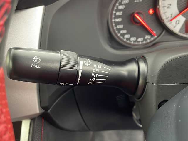 トヨタ ８６ GT リミテッド 千葉県 2015(平27)年 4.4万km ダークグレーメタリック 禁煙車　/モデリスタエアロ　/社外ディスプレイオーディオ　/ＡＭ　ＦＭ　ＣＤ　ＤＶＤ　ＢＴ　/６速ＭＴ　/シートヒーター　/バックカメラ　/クルーズコントロール　/ＴＯＭｓマフラー　/ＥＴＣ　/ハーフレザーシート　/ＨＩＤヘッドライト/フォグランプ/プッシュスタート/スマートキー
