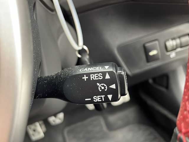 トヨタ ８６ GT リミテッド 千葉県 2015(平27)年 4.4万km ダークグレーメタリック 禁煙車　/モデリスタエアロ　/社外ディスプレイオーディオ　/ＡＭ　ＦＭ　ＣＤ　ＤＶＤ　ＢＴ　/６速ＭＴ　/シートヒーター　/バックカメラ　/クルーズコントロール　/ＴＯＭｓマフラー　/ＥＴＣ　/ハーフレザーシート　/ＨＩＤヘッドライト/フォグランプ/プッシュスタート/スマートキー