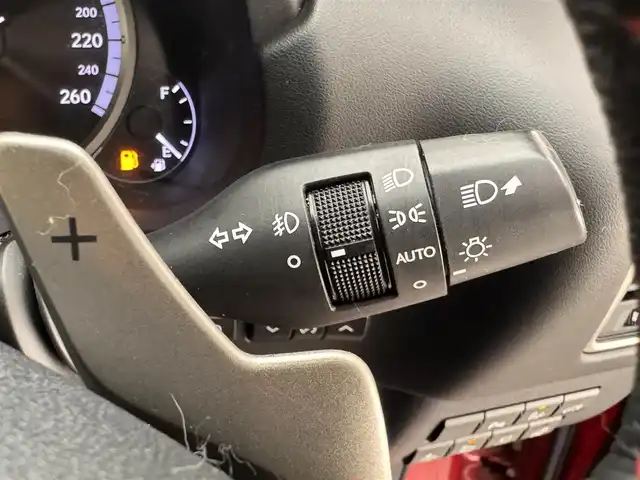 レクサス ＮＸ 300h Fスポーツ 兵庫県 2015(平27)年 7.2万km レッドマイカクリスタルシャイン 純正ナビ/フルセグTV CD DVD BT MSV USB AUX/マークレビンソン/プリクラッシュセーフティー/パノラミックビューモニター/BSM/クリアランスソナー/レーダークルーズコントロール/パワーバックドア/レザーシート/シートヒーター/ベンチレーション/パワーシート/LEDヘッドライト/LEDフォグライト/オートライト/電子パーキング/HOLD/ステアリングヒーター/スマートキー