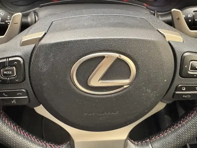 レクサス ＮＸ 300h Fスポーツ 兵庫県 2015(平27)年 7.2万km レッドマイカクリスタルシャイン 純正ナビ/フルセグTV CD DVD BT MSV USB AUX/マークレビンソン/プリクラッシュセーフティー/パノラミックビューモニター/BSM/クリアランスソナー/レーダークルーズコントロール/パワーバックドア/レザーシート/シートヒーター/ベンチレーション/パワーシート/LEDヘッドライト/LEDフォグライト/オートライト/電子パーキング/HOLD/ステアリングヒーター/スマートキー