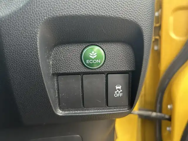 ホンダ Ｎ ＯＮＥ プレミアム 茨城県 2014(平26)年 14.8万km プレミアムイエローパールⅡ ・メモリナビ/・ワンセグテレビ/・ETC/・スペアキー/・ベンチシート/・プッシュスタート/・サマータイヤあり/・純正ホイールあり
