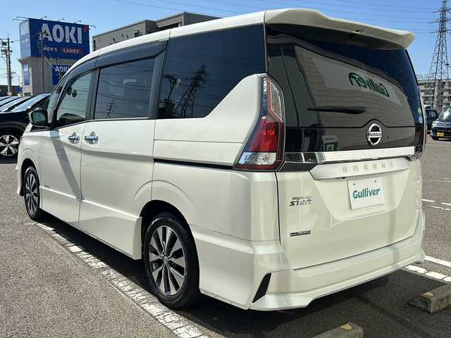 日産 セレナ ハイウェイスターVセレクションⅡ 石川県 2019(令1)年 3.3万km ブリリアントホワイトパール SDナビ（DVD再生機能有）/Bluetooth/バックカメラ/フルセグTV/ETC/ドライブレコーダー/両側パワースライドドア/レーダークルーズ/LEDヘッドライト/盗難防止装置/Wエアバック