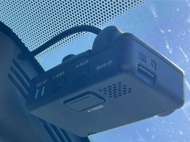 日産 セレナ ハイウェイスターVセレクションⅡ 石川県 2019(令1)年 3.3万km ブリリアントホワイトパール SDナビ（DVD再生機能有）/Bluetooth/バックカメラ/フルセグTV/ETC/ドライブレコーダー/両側パワースライドドア/レーダークルーズ/LEDヘッドライト/盗難防止装置/Wエアバック