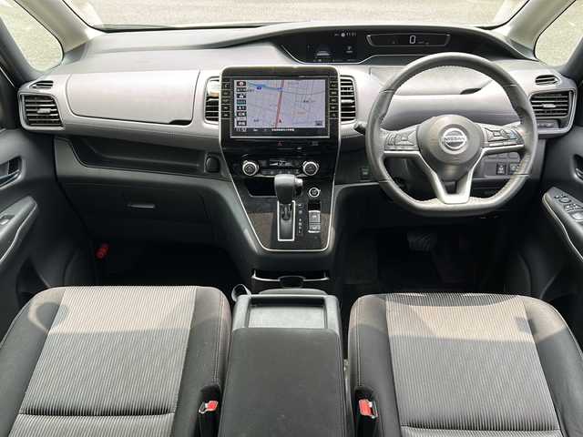 日産 セレナ ハイウェイスター V 茨城県 2021(令3)年 5万km ブリリアントホワイトパール ワンオーナー/純正10inメモリナビ【MM519D-L】/(地デジTV・CD・DVD・BT・ラジオ再生)/両側パワースライドドア/衝突軽減ブレーキ/プロパイロット/アラウンドビューモニター/コーナーセンサー/ドライブレコーダー/ETC/オートライト/LEDヘッドライト/スマートキー/取扱説明書/保証書