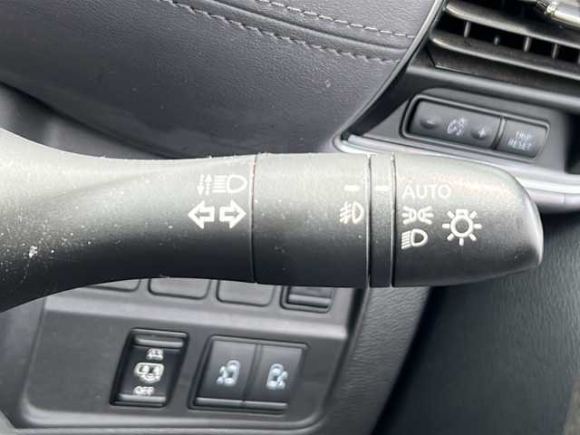 日産 セレナ ハイウェイスター V 茨城県 2021(令3)年 5万km ブリリアントホワイトパール ワンオーナー/純正10inメモリナビ【MM519D-L】/(地デジTV・CD・DVD・BT・ラジオ再生)/両側パワースライドドア/衝突軽減ブレーキ/プロパイロット/アラウンドビューモニター/コーナーセンサー/ドライブレコーダー/ETC/オートライト/LEDヘッドライト/スマートキー/取扱説明書/保証書