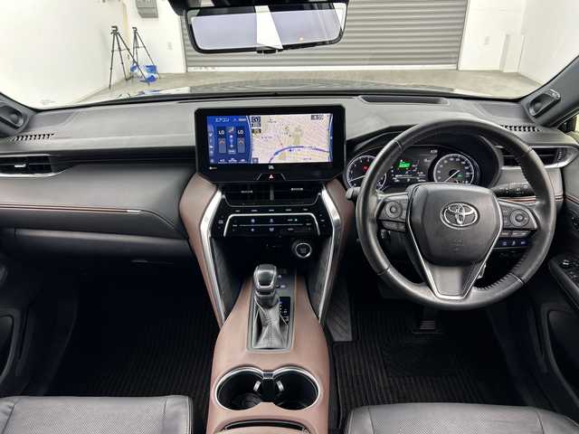 トヨタ ハリアー Z レザーパッケージ 三重県 2020(令2)年 5.1万km プレシャスブラックパール 純正12.3インチDAナビ/・AppleCarplay・AndroidAuto・フルセグ・BT・AUX/パノラミックビューモニター/JBLプレミアムサウンド/デジタルインナーミラー/プリクラッシュセーフティ/クリアランスソナー/レーダークルーズコントロール/オートハイビーム/レーントレーシングアシスト/ロードサインアシスト/シートヒーター・エアシート（運転席・助手席）/運転席・助手席パワーシート（D席メモリー付き）/ステアリングヒーター/ブラインドスポットモニター/電動リアゲート/純正フロアマット/純正19インチアルミ/LEDヘッドライト/スペアキー/黒革