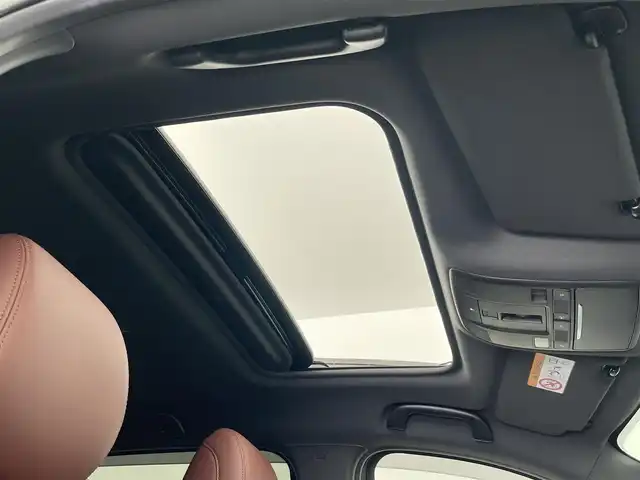 マツダ ＣＸ－８ XD エクスクルーシブモード 群馬県 2022(令4)年 1.3万km チタニウムフラッシュマイカ サンルーフ/＝＝＝＝＝/純正10.25インチマツダコネクトナビ/・AM/FM/USB/Bluetooth/フルセグTV/AppleCarPlay/AndroidAuto/360度ビューモニター/BOSEプレミアムサウンド/パワーバックドア/i-ACTIVSENSE/・スマートブレーキサポート/アドバンストスマートシティブレーキサポート/・AT誤発進/誤後進抑制機能/・レーンキープアシストシステム/車線逸脱警報システム/・ブラインドスポットモニタリング/・速度標識警報システム/・マツダレーダークルーズコントロール/・障害物センサー/ブラウン本革シート/=======/サンルーフ　１０．２５インチマツダコネクトナビ　ワイヤレス充電　３６０度ビューモニター　ＢＯＳＥサウンド　前席＋２列目パワーシート／シートヒータ／シートベンチレーション　パワーバックドア　ＥＴＣ　禁煙