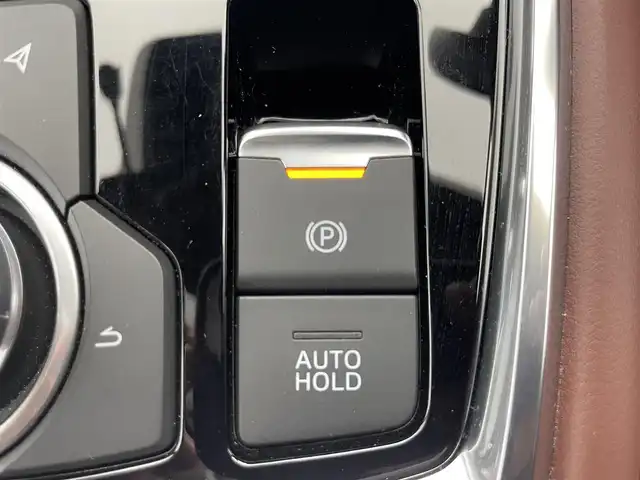 マツダ ＣＸ－８ XD エクスクルーシブモード 群馬県 2022(令4)年 1.3万km チタニウムフラッシュマイカ サンルーフ/＝＝＝＝＝/純正10.25インチマツダコネクトナビ/・AM/FM/USB/Bluetooth/フルセグTV/AppleCarPlay/AndroidAuto/360度ビューモニター/BOSEプレミアムサウンド/パワーバックドア/i-ACTIVSENSE/・スマートブレーキサポート/アドバンストスマートシティブレーキサポート/・AT誤発進/誤後進抑制機能/・レーンキープアシストシステム/車線逸脱警報システム/・ブラインドスポットモニタリング/・速度標識警報システム/・マツダレーダークルーズコントロール/・障害物センサー/ブラウン本革シート/=======/サンルーフ　１０．２５インチマツダコネクトナビ　ワイヤレス充電　３６０度ビューモニター　ＢＯＳＥサウンド　前席＋２列目パワーシート／シートヒータ／シートベンチレーション　パワーバックドア　ＥＴＣ　禁煙