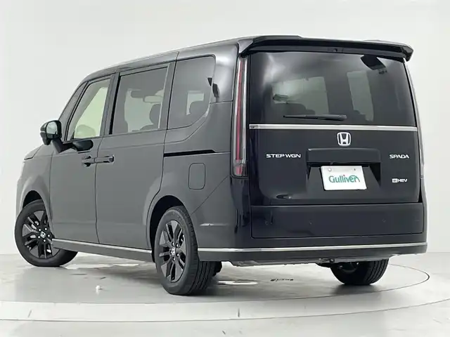 ホンダ ステップワゴン スパーダ eHEV 大阪府 2025(令7)年 0.1千km クリスタルブラックパール ホンダセンシング/　・クリアランスソナー/　・ブラインドスポットフォーメンション/　・急アクセル抑制機能/　・トラフィックジャムアシスト/　・渋滞追従機能付アダプティブクルーズコントロール/　・車線維持支援システム/　・誤発抑制機能/　・後方誤発進抑制機能/純正11.4インチSDナビ/　Bluetooth/フルセグ/CD/DVD/AM/FE/両側パワースライドドア/パワーバックドア/バックカメラ/LEDオーライト/オートハイライト/前席シートヒーター/パドルシフト/オートブレーキホールド/電子パーキング/スマートキー