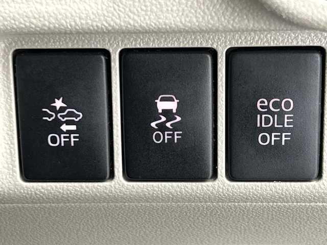 ダイハツ キャスト スタイル X SAⅡ 愛知県 2016(平28)年 2.8万km ファイアークォーツレッドM 純正ナビ/・Bluetooth/・CD/DVD/バックカメラ/衝突軽減ブレーキ/レーンキープアシスト/オートライト/前後コーナーセンサー/前方ドライブレコーダー/エンジンプッシュスタートボタン