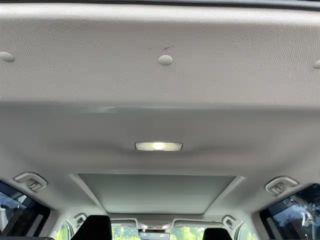 トヨタ ＲＡＶ４ ハイブリッド アドベンチャー 静岡県 2025(令7)年 0.4万km アーバンカーキ ●ワンオーナー/●純正10.5インチナビ/(フルセグ/Bluetooth)/●全方位カメラ/●JAOSフロントプロテクター/●JAOSピラープロテクター/●TRDマフラー/●モデリスタサイドステップ/●プリクラッシュセーフティ/●レーンキープアシスト/●レーダークルーズコントロール/●ブラインドスポットモニター/●前後クリアランスソナー/●電動パーキングブレーキ/●オートブレーキホールド/●電動リアゲート/●LEDヘッドライト/●フォグランプ/●オートライト/●オートマチックハイビーム/●革巻きステアリング/●ステアリングスイッチ/●ステアリングヒーター/●運転席パワーシート(シートメモリー付き)/●前席シートヒーター/●前後ドライブレコーダー/●デジタルインナーミラー/●ETC2.0/●純正フロアマット/●ドアバイザー/●トノカバー/●サンルーフ/●横滑り防止装置/●ISOFIX/●純正19インチアルミホイール/●W＋サイド＋カーテンSRS＋ABS/●保証書/●取扱説明書