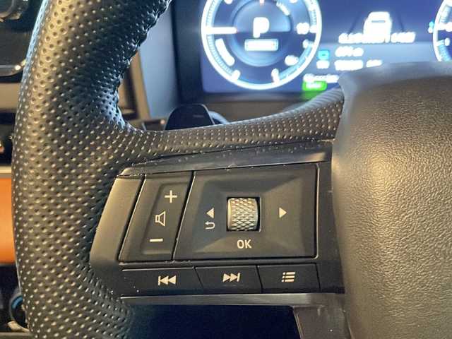 三菱 アウトランダー ＰＨＥＶ P 岩手県 2022(令4)年 2.8万km レッドダイヤモンド パノラマルーフ　ＢＯＳＥサウンドシステム　マイパイロット　純正９型ナビ　全周囲Ｃ　ヘッドアップディスプレイ　ＢＳＭ　メモリ付電動本革シート　シートヒーター　ステアヒーター　ＡＣ１００Ｖコンセント