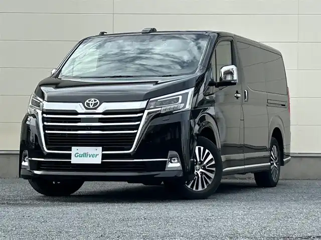 トヨタ グランエース プレミアム 茨城県 2020(令2)年 4.2万km ブラック 純正ディスプレイオーディオ(AM/FM/BT/TV/Miracast)/全方位カメラ/ETC/ドライブレコーダー/追従型クルーズコントロール/両側パワースライドドア/レザーシート/1、2列目シートヒーター/パワーシート/オットマン/LED/純正アルミホイール/レーンキープアシスト/デジタルインナーミラー/オートライト