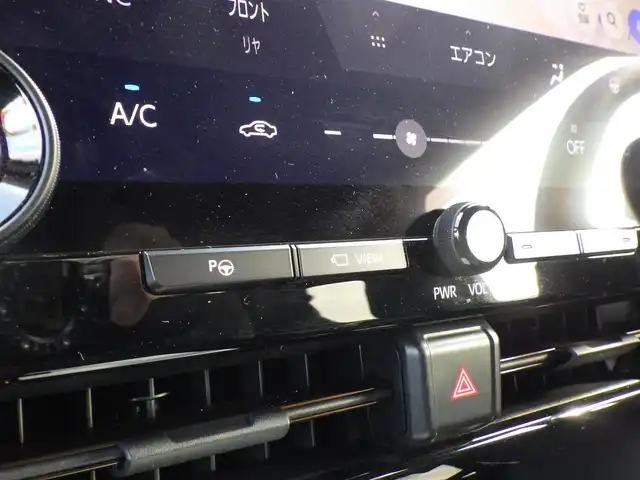 トヨタ アルファードハイブリット Z 千葉県 2024(令6)年 4.4万km プラチナホワイトパールマイカ Toyota Safety Sense/・プリクラッシュセーフティ/・レーンディパーチャーアラート/・オートハイビーム/・レーダークルーズコントロール/・ブラインドスポットモニター/トヨタチームメイト/モデリスタエアロ/モデリスタシグネイチャーイルミ/左右独立ムーンルーフ/パワーバックドア/両側パワースライドドア/ユニバーサルステップ/純正コネクティッドナビ/地デジTV/【Bluetooth接続】/【Apple CarPlay　Android Auto対応】/パノラミックビューモニター/フリップダウンモニター（V13T-R72F）/置くだけ充電/ドライブレコーダー（前後撮影）【TZ-DR210】/コンビハンドル/ステアリングスイッチ/各席エアシート/シートヒーター/前席パワーシート/デジタルインナーミラー/ETC（2.0）/LEDヘッドライト/フォグライト/ウインカーミラー/クリアランスソナー/純正18インチアルミホイル/サイド/カーテンエアバッグ/スマートキー