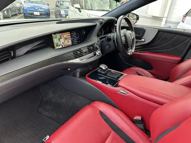 レクサス ＬＳ 500 Fスポーツ 長崎県 2018(平30)年 4.2万km ホワイトノーヴァガラスフレーク 純正ナビ（ＢＴ／フルセグＴＶ／ＣＤ／ＤＶＤ／ＦＭ／ＡＭ）/ＴＲＤエアロ/ＴＲＤマフラー/オレンジキャリパー/サンルーフ/マークレビンソン/デジタルインナーミラー/全方位モニター/ＥＴＣ/シートヒーター/ベンチレーション/パドルシフト/全ドアイージークローザー/ヘッドアップディスプレイ/ＢＳＭ