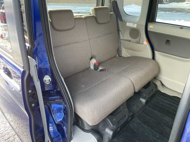 ダイハツ タント L SA Ⅲ 道央・札幌 2018(平30)年 12.3万km ディープブルークリスタルマイカ ４WD/社外メモリーナビ/CD/SD/ワンセグ/スマートアシストIII/衝突被害軽減ブレーキ/横滑り防止装置/レーンキープアシスト/リアコーナーセンサー/ETC/ドライブレコーダー/アイドリングストップ/PWRMODE/両側スライドドア/D席シートヒーター/リモコンキー/ハロゲンヘッドライト/オートハイビーム/電動格納ミラー/ヘッドライトレベライザー/純正フロアマット/ドアバイザー