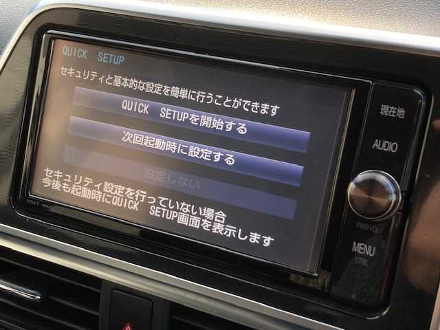 トヨタ シエンタ ハイブリッド G クエロ 茨城県 2018(平30)年 5.4万km ブラックマイカ 純正ナビ/（ＦＭ／ＡＭ／ＢＴ／フルセグ）　/ドライブレコーダー　/両側パワースライドドア　/トヨタセーフティーセンス /バックカメラ /LEDヘッドライト /コーナーセンサー /プッシュスタート /スマートキー/黒皮シートカバー/ドアバイザー/取扱説明書・保証書