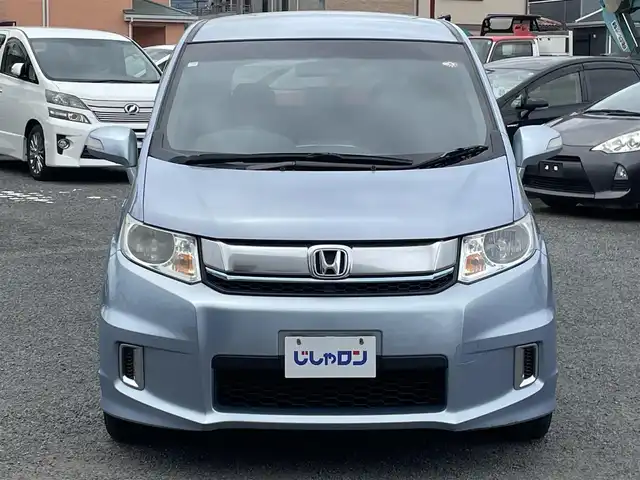 ホンダ フリード スパイク ハイブリット ジャストセレクション 神奈川県 2014(平26)年 10.8万km プレミアムブルーオパールメタリック (株)IDOMが運営する【じしゃロン秦野店】の自社ローン専用車両になります。こちらは現金またはオートローンご利用時の価格です。自社ローンご希望の方は別途その旨お申付け下さい/メモリナビ/バックカメラ/両側パワースライドドア/ETC
