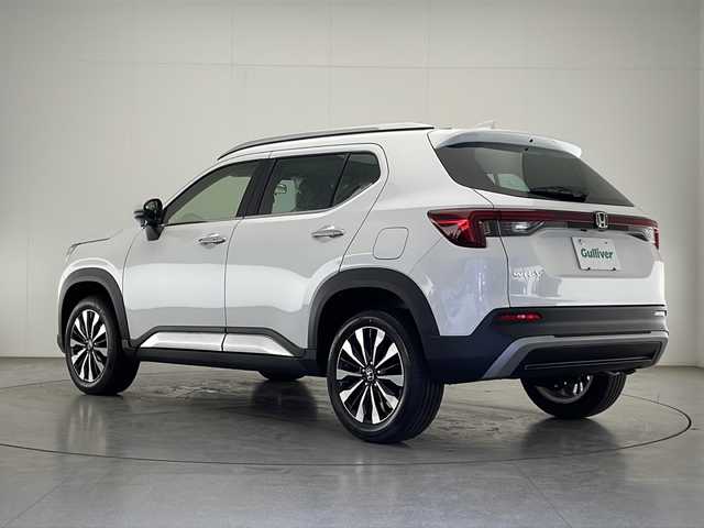 ホンダ ＷＲ－Ｖ Z+ 宮崎県 2024(令6)年 0.1万km未満 プラチナホワイトパール 禁煙車/ホンダセンシング/純正17インチアルミ/純正LEDオートライト/純正LEDフォグ/アダプティブクルーズコントロール/レーンディパーチャーアラート/クリアランスソナー/パドルシフト/ハーフレザーシート/ウインカードアミラー/本革巻ハンドル/オートエアコン/スマートキー/プッシュエンジンスタート/スペアキー/新車時保証書/取扱い説明書