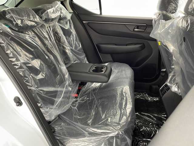 ホンダ ＷＲ－Ｖ Z+ 宮崎県 2024(令6)年 0.1万km未満 プラチナホワイトパール 禁煙車/ホンダセンシング/純正17インチアルミ/純正LEDオートライト/純正LEDフォグ/アダプティブクルーズコントロール/レーンディパーチャーアラート/クリアランスソナー/パドルシフト/ハーフレザーシート/ウインカードアミラー/本革巻ハンドル/オートエアコン/スマートキー/プッシュエンジンスタート/スペアキー/新車時保証書/取扱い説明書