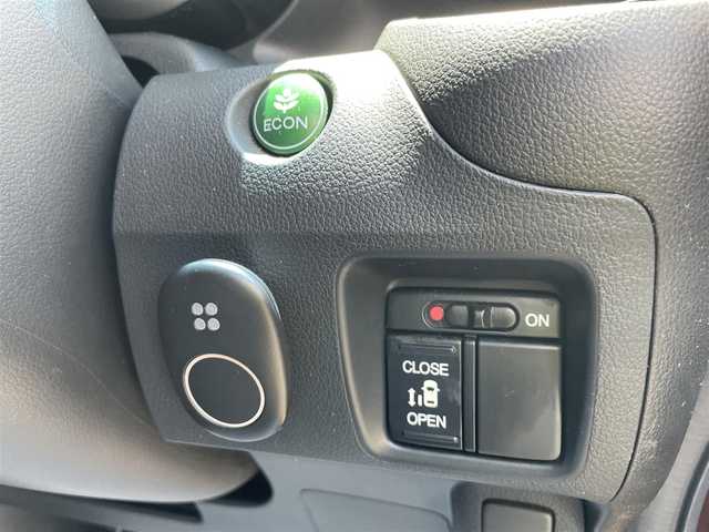 ホンダ Ｎ ＢＯＸ カスタム G Lパッケージ 石川県 2012(平24)年 3.3万km プレミアムディープロッソパール 純正メモリーナビ/CD/DVD/ワンセグTV/バックカメラ/HIDヘッドライト/ETC/スマートキー/プッシュスタート/片側パワースライドドア/純正アルミホイール/ベンチシート/ABS/電動ミラー