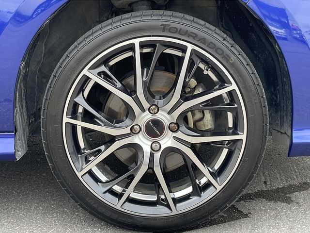 トヨタ ヤリス ハイブリッド X 道北・旭川 2022(令4)年 6.2万km ダークブルーマイカM ・ワンオーナー/・寒冷地仕様/・4WD/・禁煙車/・純正ナビ BT/USB/Miracast/・LTA/・PCA/・RSA/・先行車発進告知/・ACC/・社外AW冬タイヤ積み込み/・オートライト/・オートマチックハイビーム/・オートエアコン/・バックカメラ/・オートエアコン/・フロイントデアイサー/・オートリトラミラー/・ヘットライトレベライザー/・純正フロアマット/・保証書/・取扱説明書