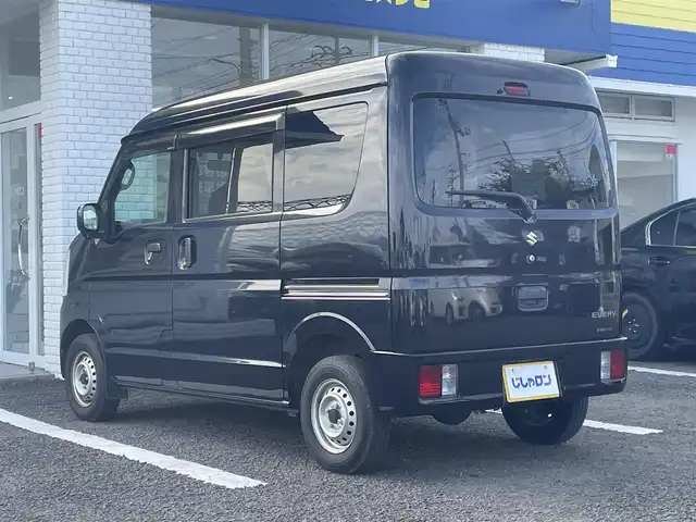スズキ エブリイ PC リミテッド 徳島県 2019(令1)年 7万km ブルーイッシュブラックパール3 (株)IDOMが運営する【じしゃロン徳島店】の自社ローン専用車両になりますこちらは現金またはオートローンご利用時の価格です。/登録時走行距離69293km/ワンオーナー/純正オーディオ/純正フロアマット/ドアバイザー/盗難防止装置/電格ミラー/リモコンキー/（スペアキー×１）/取説/保証書
