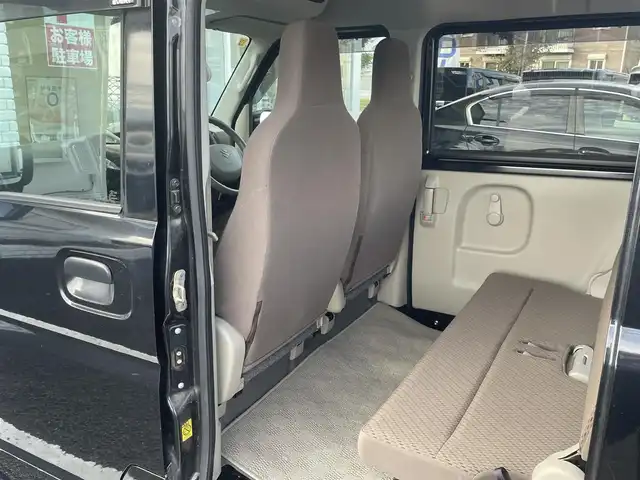 スズキ エブリイ PC リミテッド 徳島県 2019(令1)年 7万km ブルーイッシュブラックパール3 (株)IDOMが運営する【じしゃロン徳島店】の自社ローン専用車両になりますこちらは現金またはオートローンご利用時の価格です。/登録時走行距離69293km/ワンオーナー/純正オーディオ/純正フロアマット/ドアバイザー/盗難防止装置/電格ミラー/リモコンキー/（スペアキー×１）/取説/保証書