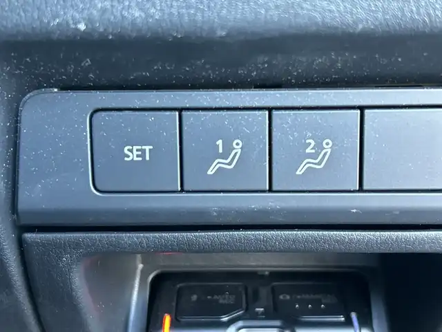 マツダ ＣＸ－６０ XD Sパッケージ 千葉県 2023(令5)年 0.7万km ジェットブラックマイカ 純正12.3インチナビ/(フルセグTV Bluetooth AppleCarPlay Androidauto)/全方位カメラ/衝突被害軽減システム/車線逸脱警報/レーダークルーズコントロール/ブラインドスポットモニター/横滑り防止装置/ETC/ドライブレコーダー/アイドリングストップ/LEDヘッドライト/オートライト/ウィンカーミラー/電動格納ミラー/純正18インチAW/シートヒーター/ステアリングヒーター/プッシュスタート/スマートキー/フロアマット