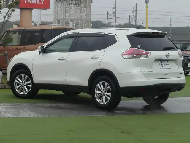日産 エクストレイル 20X エマージェンシーブレーキ 千葉県 2016(平28)年 6.2万km ブリリアントホワイトパール 純正SDナビ/地デジTV/バックカメラ/ドライブレコーダー/カブロンシート/前席シートヒーター/革巻きステアリング/ETC/LEDヘッドライト/フォグライト/ウインカーミラー/コーナーセンサー/純正17インチアルミホイル/インテリジェントキー