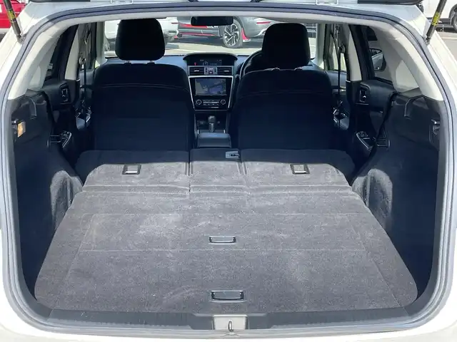 スバル レヴォーグ 1．6GT アイサイト 道央・札幌 2019(令1)年 5万km クリスタルホワイトP ４WD/社外メモリーナビ/CD/DVD/BT/フルセグ/アイサイト/衝突被害軽減ブレーキ/横滑り防止装置/レーダークルーズコントロール/レーンキープアシスト/リアパーキングセンサー/バックカメラ/ETC/ドライブレコーダー/アイドリングストップ/SI-DRIVE/D席パワーシート/革巻きステアリング/ステアリングリモコン/電動パーキング/オートブレーキホールド/パドルシフト/プッシュスタート/スマートキー/LEDヘッドライト/オートライト/フォグランプ/電動格納ミラー/ヒーテッドドアミラー/ウィンカーミラー/フロアマット/スペアキー/レンタカー登録