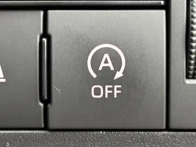 トヨタ ライズ XS 福岡県 2019(令1)年 3.1万km シャイニングホワイトパール 純正９型ディスプレイオーディオ／フルセグＴＶ　/バックカメラ　/ＥＴＣ　/前方ドライブレコーダー　/コーナーセンサー　/衝突軽減ブレーキ　/レーンキープアシスト　/アイドリングストップ　/横滑り防止装置　/ＭＴモード付ＡＴ　/ＬＥＤヘッドライト