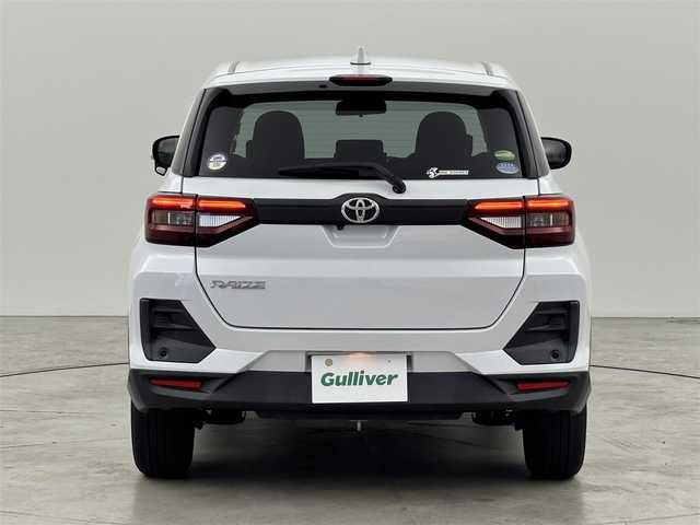 トヨタ ライズ XS 福岡県 2019(令1)年 3.1万km シャイニングホワイトパール 純正９型ディスプレイオーディオ／フルセグＴＶ　/バックカメラ　/ＥＴＣ　/前方ドライブレコーダー　/コーナーセンサー　/衝突軽減ブレーキ　/レーンキープアシスト　/アイドリングストップ　/横滑り防止装置　/ＭＴモード付ＡＴ　/ＬＥＤヘッドライト