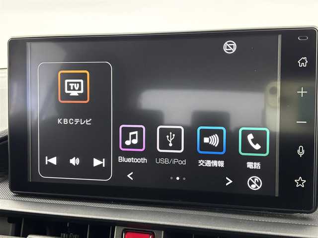 トヨタ ライズ XS 福岡県 2019(令1)年 3.1万km シャイニングホワイトパール 純正９型ディスプレイオーディオ／フルセグＴＶ　/バックカメラ　/ＥＴＣ　/前方ドライブレコーダー　/コーナーセンサー　/衝突軽減ブレーキ　/レーンキープアシスト　/アイドリングストップ　/横滑り防止装置　/ＭＴモード付ＡＴ　/ＬＥＤヘッドライト