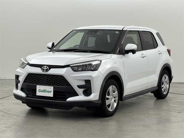 トヨタ ライズ XS 福岡県 2019(令1)年 3.1万km シャイニングホワイトパール 純正９型ディスプレイオーディオ／フルセグＴＶ　/バックカメラ　/ＥＴＣ　/前方ドライブレコーダー　/コーナーセンサー　/衝突軽減ブレーキ　/レーンキープアシスト　/アイドリングストップ　/横滑り防止装置　/ＭＴモード付ＡＴ　/ＬＥＤヘッドライト