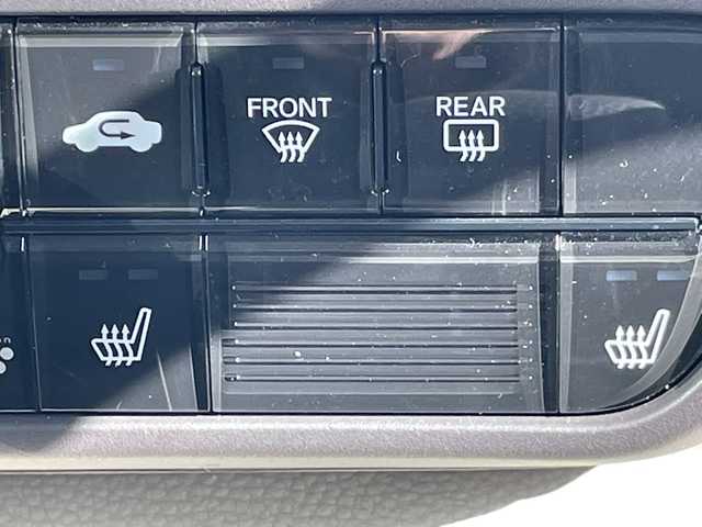 ホンダ Ｎ ＢＯＸ G EX ホンダセンシング 愛知県 2020(令2)年 2.5万km プレミアムアイボリーパールⅡ ホンダセンシング/純正ナビ/片側パワースライド/レーダークルーズコントロール/フルセグ/ＣＤ/Bluetooth/バックカメラ/コーナーセンサー/LEDヘッドライト/オートマチックハイビーム/ドライブレコーダー/ETC/ステアリングスイッチ/スマートキー/プッシュスタート