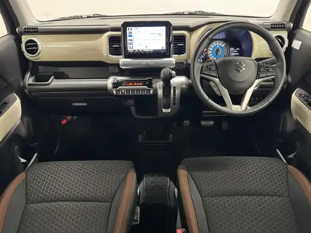 スズキ クロスビー HYBRID MZ 三重県 2019(令1)年 1.9万km スーパーブラックパール 3トーンコーディネート マイルドハイブリッド/FF/MTモード付インパネ6AT/純正 8インチナビ CN-RZ843/（FM/AM/SD/iPod/TV/USB/Bluetooth/MEMORY MUSIC/CD/DVD/VTR）/【OP】全方位モニター/ドライブレコーダー 前方/ビルトイン ETC/安全/・デュアルセンサーブレーキサポート/・誤発進抑制機能（前方・後方）/・車線逸脱警報機能/・ふらつき警報機能/・後退時ブレーキサポート/・リヤパーキングセンサー/・ハイビームアシスト/・ESP（車両走行安定補助システム）/・運転席、助手席、サイド、カーテンエアバッグ/など/装備/・シートヒーター（D/N）/・オートエアコン/・オートライト/・LED ヘッドランプ＆フロントフォグランプ/・パドルシフト/・ステアリングスイッチ/・純正16inAW/・プッシュスタート/・スマートキーx2/・パワーステアリング/・全ドアパワーウインドウ/・取/ナビ取/・【OP】外装色『スーパーブラックパール 3トーンコーディネート［DCD］』/など