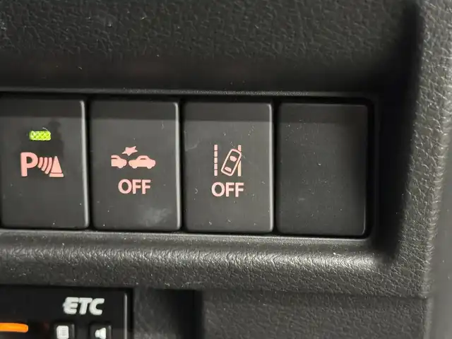 スズキ クロスビー HYBRID MZ 三重県 2019(令1)年 1.9万km スーパーブラックパール 3トーンコーディネート マイルドハイブリッド/FF/MTモード付インパネ6AT/純正 8インチナビ CN-RZ843/（FM/AM/SD/iPod/TV/USB/Bluetooth/MEMORY MUSIC/CD/DVD/VTR）/【OP】全方位モニター/ドライブレコーダー 前方/ビルトイン ETC/安全/・デュアルセンサーブレーキサポート/・誤発進抑制機能（前方・後方）/・車線逸脱警報機能/・ふらつき警報機能/・後退時ブレーキサポート/・リヤパーキングセンサー/・ハイビームアシスト/・ESP（車両走行安定補助システム）/・運転席、助手席、サイド、カーテンエアバッグ/など/装備/・シートヒーター（D/N）/・オートエアコン/・オートライト/・LED ヘッドランプ＆フロントフォグランプ/・パドルシフト/・ステアリングスイッチ/・純正16inAW/・プッシュスタート/・スマートキーx2/・パワーステアリング/・全ドアパワーウインドウ/・取/ナビ取/・【OP】外装色『スーパーブラックパール 3トーンコーディネート［DCD］』/など