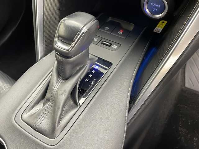 トヨタ ハリアー ハイブリッド Z レザーパッケージ 茨城県 2021(令3)年 4万km ホワイトパールクリスタルシャイン 純正12.3インチナビ/・JBLサウンド/・全方位カメラ/・FM/AM/Bluetooth/AppleCarPlay/AndroidAuto/・フルセグTV/・Miracast/BSM/パワーシート（D+N席）/シートヒーター（D+N席）/シートベンチレーション（D+N席）/ステアリングヒーター/前後ドライブレコーダー/前後コーナーセンサー/電動リアゲート/ビルドインETC/純正アルミホイール/横滑り防止機能/レーンキープアシスト/衝突被害軽減ブレーキ/LEDヘッドライト/オートライト/オートマチックハイビーム