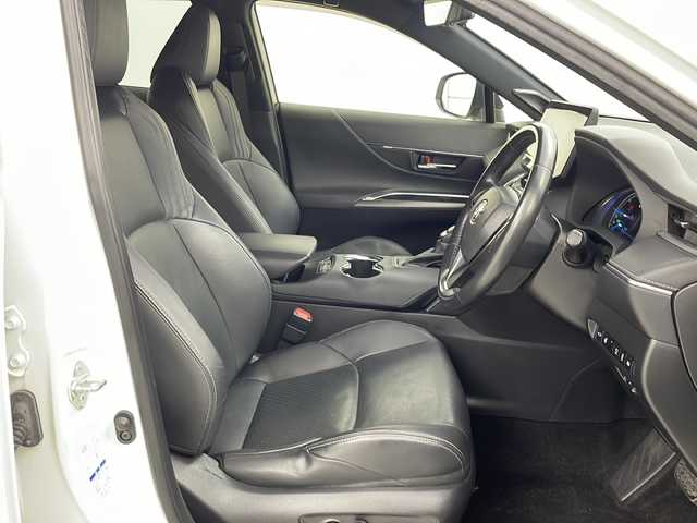 トヨタ ハリアー ハイブリッド Z レザーパッケージ 茨城県 2021(令3)年 4万km ホワイトパールクリスタルシャイン 純正12.3インチナビ/・JBLサウンド/・全方位カメラ/・FM/AM/Bluetooth/AppleCarPlay/AndroidAuto/・フルセグTV/・Miracast/BSM/パワーシート（D+N席）/シートヒーター（D+N席）/シートベンチレーション（D+N席）/ステアリングヒーター/前後ドライブレコーダー/前後コーナーセンサー/電動リアゲート/ビルドインETC/純正アルミホイール/横滑り防止機能/レーンキープアシスト/衝突被害軽減ブレーキ/LEDヘッドライト/オートライト/オートマチックハイビーム