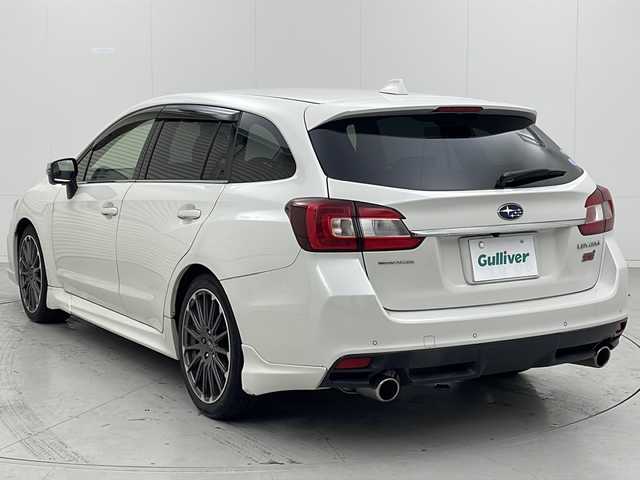 スバル レヴォーグ 1．6STIスポーツアイサイト 茨城県 2017(平29)年 5.5万km クリスタルホワイトP 社外ナビ/フルセグTV/ETC/BSM/デジタルインナーミラー/ドライブレコーダー/追従クルーズコントロール/パドルシフト/パワーシート/シートヒーター/純正18インチアルミホイール/コーナーセンサー/横滑り防止装置/衝突軽減ブレーキ/LEDヘッドライト