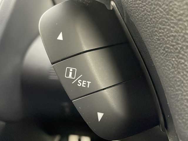 スバル レヴォーグ 1．6STIスポーツアイサイト 茨城県 2017(平29)年 5.5万km クリスタルホワイトP 社外ナビ/フルセグTV/ETC/BSM/デジタルインナーミラー/ドライブレコーダー/追従クルーズコントロール/パドルシフト/パワーシート/シートヒーター/純正18インチアルミホイール/コーナーセンサー/横滑り防止装置/衝突軽減ブレーキ/LEDヘッドライト