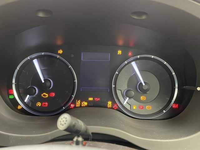 スバル レヴォーグ 1．6STIスポーツアイサイト 茨城県 2017(平29)年 5.5万km クリスタルホワイトP 社外ナビ/フルセグTV/ETC/BSM/デジタルインナーミラー/ドライブレコーダー/追従クルーズコントロール/パドルシフト/パワーシート/シートヒーター/純正18インチアルミホイール/コーナーセンサー/横滑り防止装置/衝突軽減ブレーキ/LEDヘッドライト