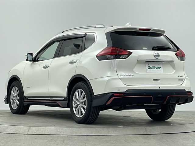 日産 エクストレイル ハイブリッド 20Xi 大阪府 2020(令2)年 5.7万km ブリリアントホワイトパール ４WD/ニスモエアロ/純正9インチナビ/【BT/フルセグTV/USB/AUX/ipod/DVD]/デジタルインナーミラー/HDMI/全方位カメラ/ETC/プロパイロット/衝突被害軽減システム/コーナーセンサー前後/オートライト/純正17インチAW/純正フロアマット/レザーシート/シートヒーター/AUTOHOLD