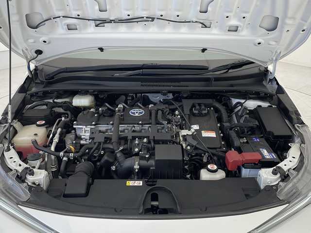 トヨタ カローラ スポーツ ハイブリッドG Z 沖縄県 2019(平31)年 5万km ホワイトパールクリスタルシャイン モデリスタエアロ　/純正９インチナビ(NSZT-Y68T)/(フルセグＴＶ　ＤＶＤ　ＢＴ接続)/バックカメラ　/ＥＴＣ　/前後ドラレコ　/トヨタセーフティセンス(ＴＳＳ)　/ブラインドスポットモニター(ＢＳＭ)　/ステアリングスイッチ　/ＵＳＢポート　/スマートキー　/ドアバイザー　/純正フロアマット　/ウィンカーミラー
