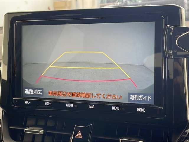 トヨタ カローラ スポーツ ハイブリッドG Z 沖縄県 2019(平31)年 5万km ホワイトパールクリスタルシャイン モデリスタエアロ　/純正９インチナビ(NSZT-Y68T)/(フルセグＴＶ　ＤＶＤ　ＢＴ接続)/バックカメラ　/ＥＴＣ　/前後ドラレコ　/トヨタセーフティセンス(ＴＳＳ)　/ブラインドスポットモニター(ＢＳＭ)　/ステアリングスイッチ　/ＵＳＢポート　/スマートキー　/ドアバイザー　/純正フロアマット　/ウィンカーミラー