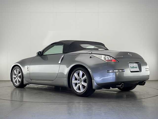 日産 フェアレディ Ｚ ロードスター バージョンT 宮崎県 2004(平16)年 3.3万km スパークリングシルバー 電動オープン　/社外ナビ　/フルセグＴＶ　/Ｂｌｕｅｔｏｏｔｈ　/ＣＤ　/バックカメラ/Ｄ／Ｎ席シートヒーター/スペアキー/レザーシート/キセノンヘッドライト/ＥＴＣ　/純正フロアーマット/電動格納ミラー