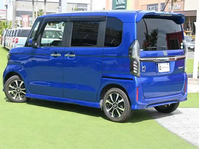 ホンダ Ｎ ＢＯＸ カスタム G L ホンダセンシング 千葉県 2020(令2)年 2.1万km ブリリアントスポーティブルーメタリック2トーン ホンダセンシング/・衝突軽減ブレーキ（CMBS）/・車線維持支援システム（LKAS）/・アダプティブクルーズコントロール（ACC）/・後方誤発進抑制機能/・誤発進抑制機能/左パワースライドドア/右イージークローザードア/純正メモリーナビ/地デジTV/【DVD/CD再生機能　Bluetooth接続】/バックカメラ/ドライブレコーダー（前後撮影）/ETC/LEDヘッドライト/フォグライト/ウインカーミラー/リアコーナーセンサー/純正14インチアルミホイル/サイド/カーテンエアバッグ/スマートキー