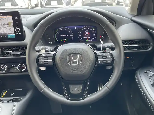 ホンダ ＺＲ－Ｖ ハイブリッド e:HEV Z 東京都 2023(令5)年 1.6万km クリスタルブラックパール 純正コネクトナビ/マルチビューカメラ/衝突被害軽減/路外逸脱抑制/アダプティブクルーズ/ブラインドスポット/ＥＴＣ/パワーバックドア/ワイヤレス充電器/パワーシート/ステアリングスイッチ